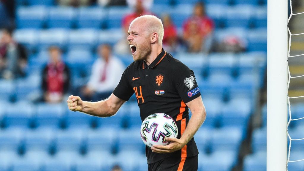 Халф на Нидерландия похвали Германия за жеста към ФИФА