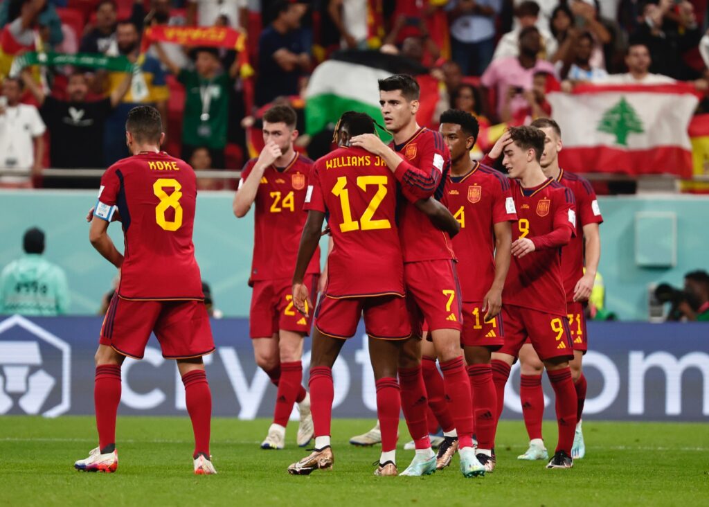 Основни играчи на Испания аут за втория мач от квалификациите 11