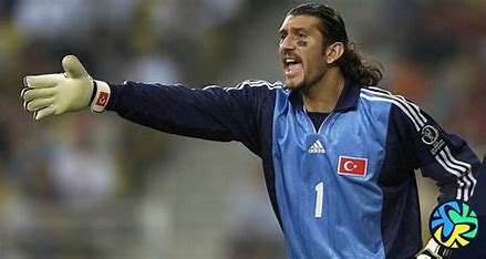 Легендарен турски вратар напусна поста си в местната федерация