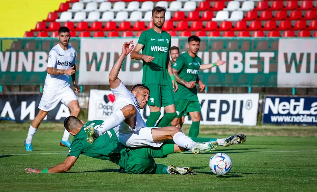 Ботев Враца изкова трите точки срещу Славия вкъщи