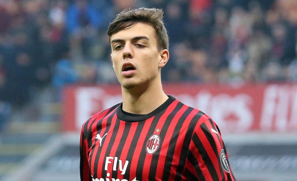 Синът на Малдини напусна Милан, но остава в Серия А