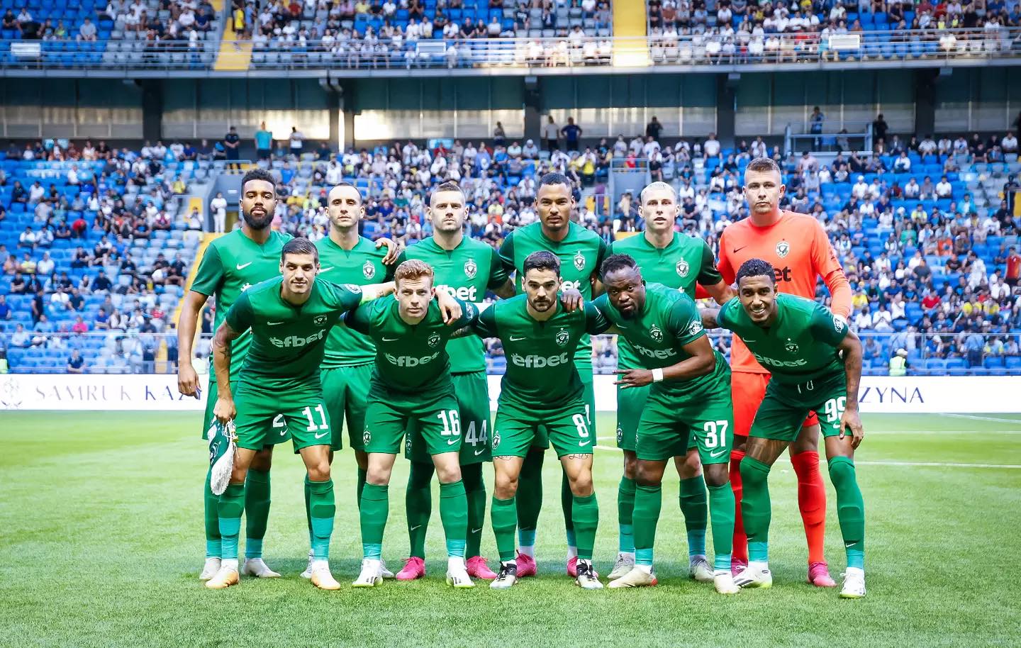 Привържениците на Лудогорец със закана след подадените оставки width=