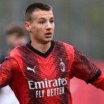 15-годишен нападател може да дебютира за Милан срещу Фиорентина