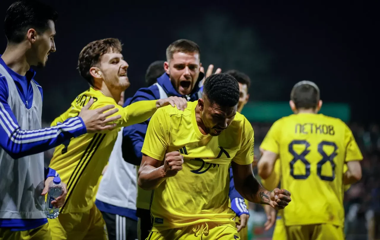 Снаряд на Фабио Лима донесе нова победа на Левски в efbet Лига 2