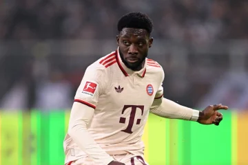 alphonso davies bayern