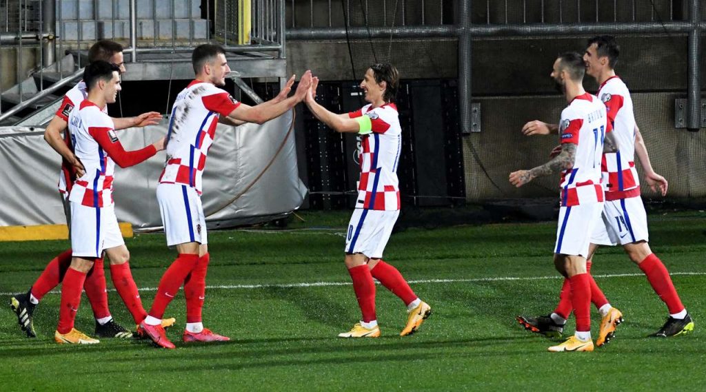 Пашалич измъкна Хърватия срещу Кипър за първа победа в групата