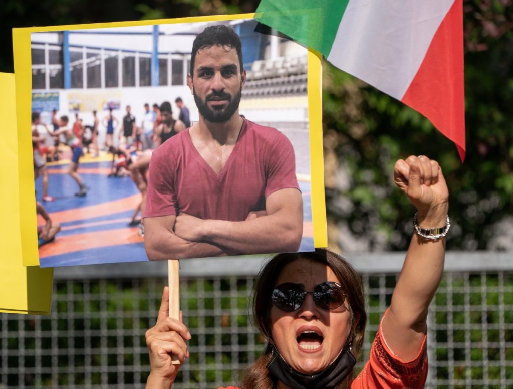 Искат да извадят Иран от олимпийското движение заради Афкари