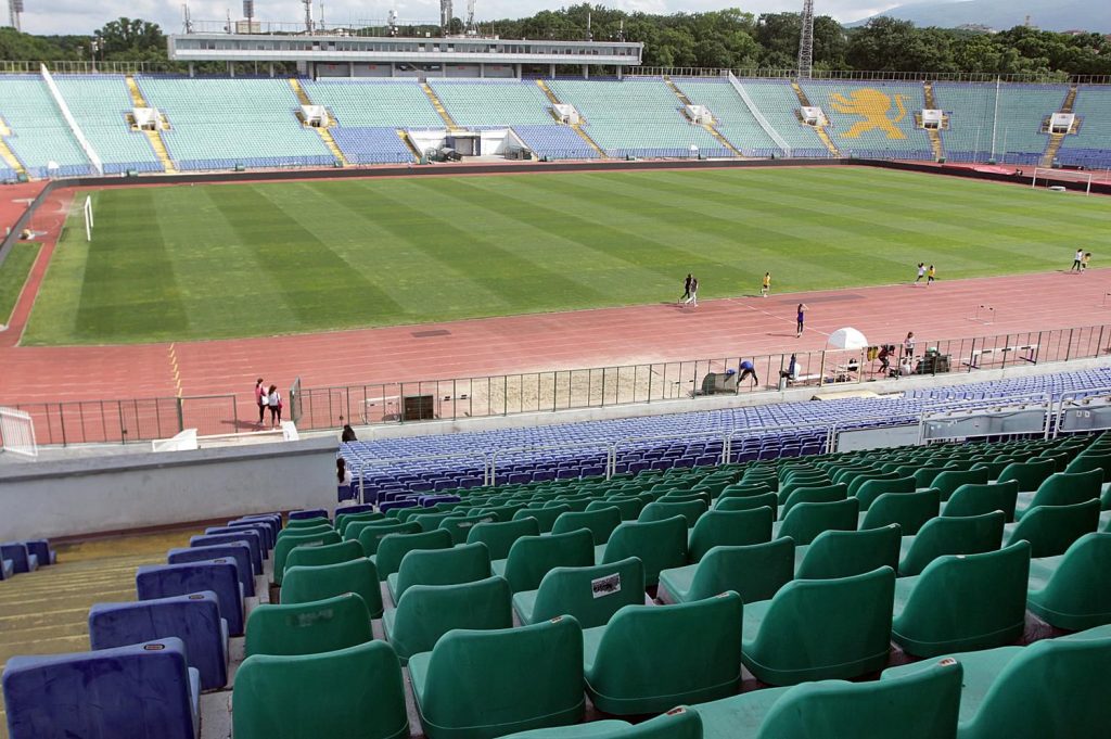 Извънредно: Без публика по стадионите в България до 12 ноември