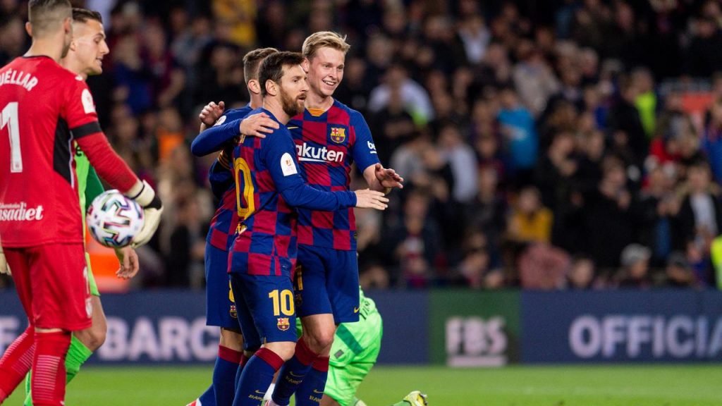 Сериозно напрежение между футболисти и шефове в Барселона