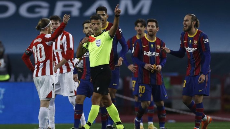 Барселона защити Меси за поведението му в края на мача с Атлетик