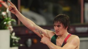 Летящ старт за Милов, солидна победа за Александров 1