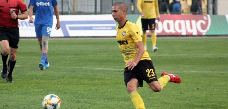 Юноша зарадва Ботев Пловдив след продължения срещу Ботев Гълъбово