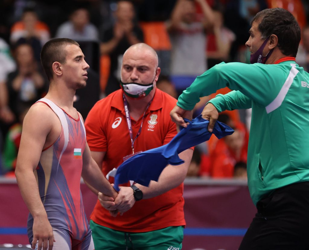 Сребро и бронз за България, Ердал Галип ще се бори за титлата 3