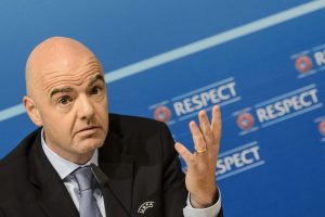 Президентът на ФИФА: Не трябва да се избързва с подновяването на сезона 10