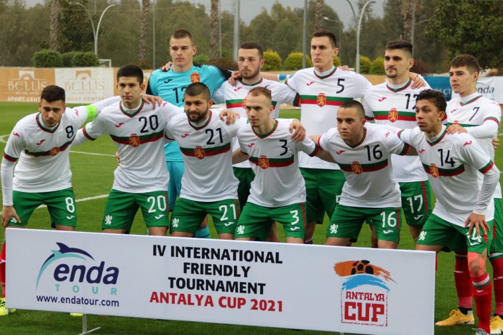 Тежък удар – Македония приземи младежите ни с пет гола в Анталия