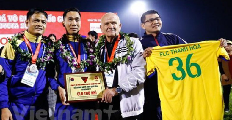 Без умора – Люпко пое виетнамски тим за втори път