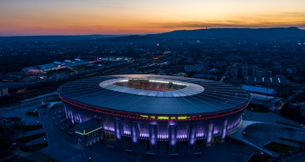 ОФИЦИАЛНО: УЕФА позволи фенове в мача за Суперкупата