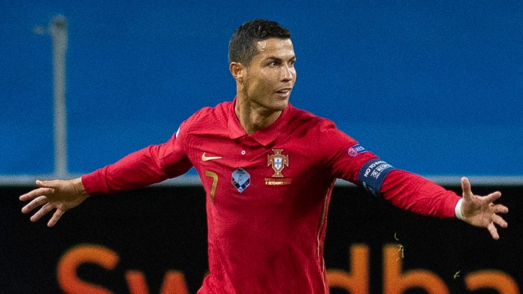 Роналдо предизвика скандал между два португалски клуба