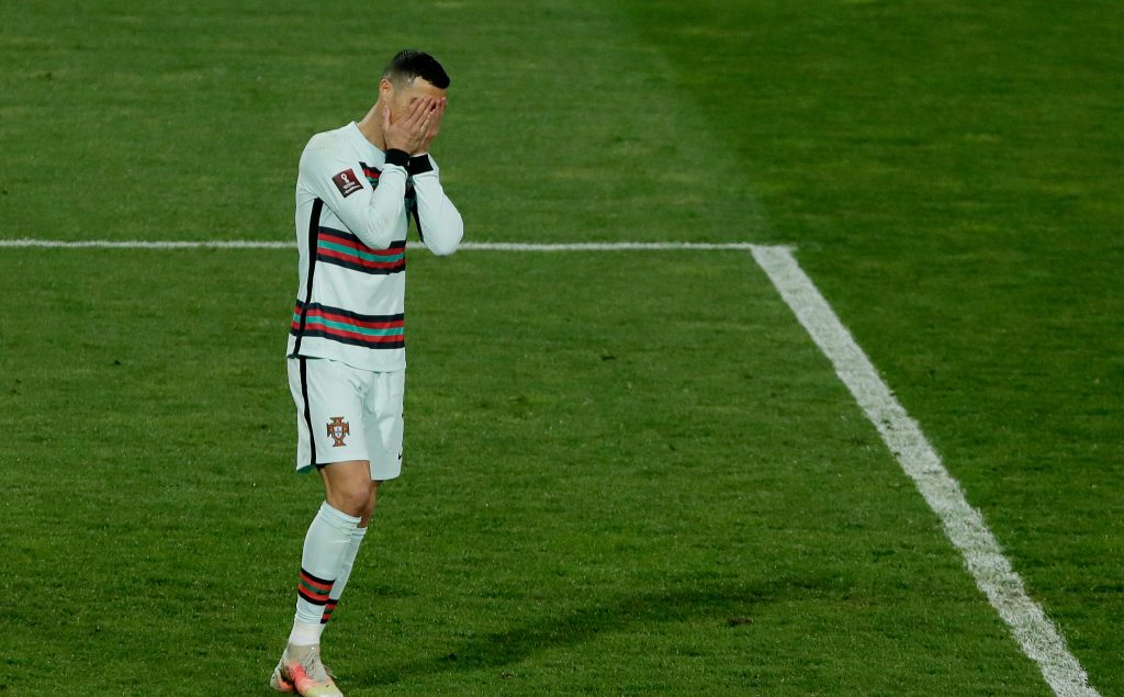 ФИФА може да накаже Роналдо за действията му в края срещу Сърбия