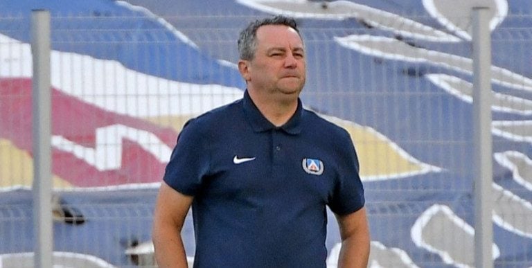 Сърбия си търси треньор, сети се за Славиша Стоянович 1
