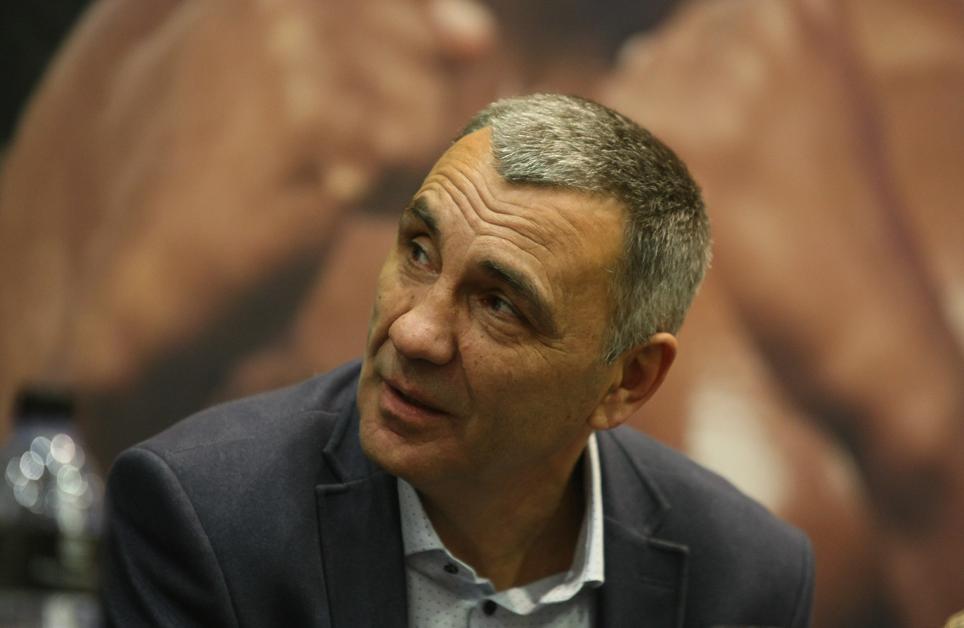 Мишо Таков: “Кубрат е герой! Цяло чудо е, че излезе на ринга”