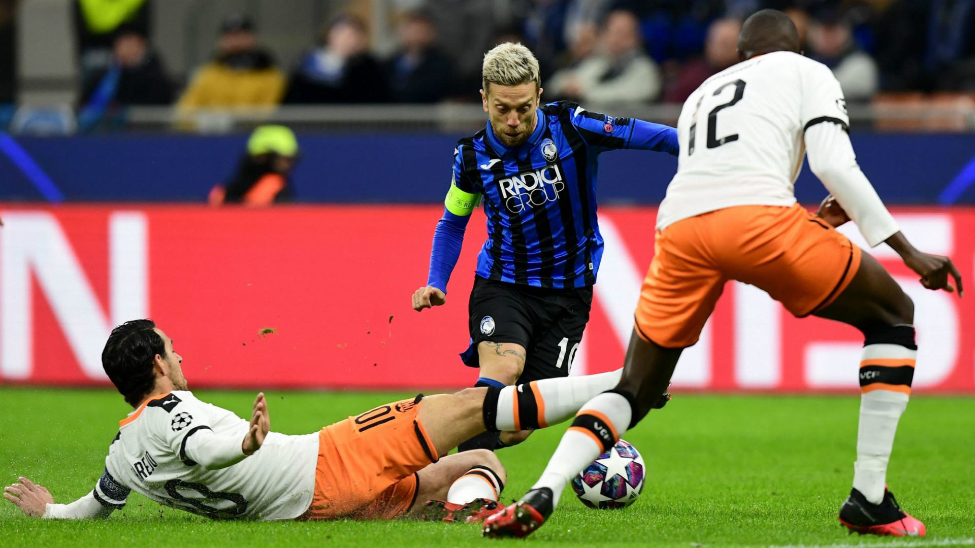 Кметът на Бергамо: Мачът Аталанта – Валенсия зарази 40 000 души width=