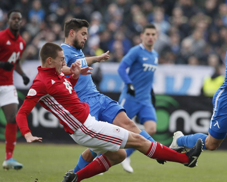 Два клуба от Англия в спор за Вальо Антов width=