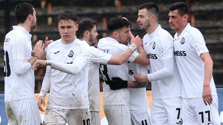 Славия удари Локомотив в Пловдив и завърза битката за Европа