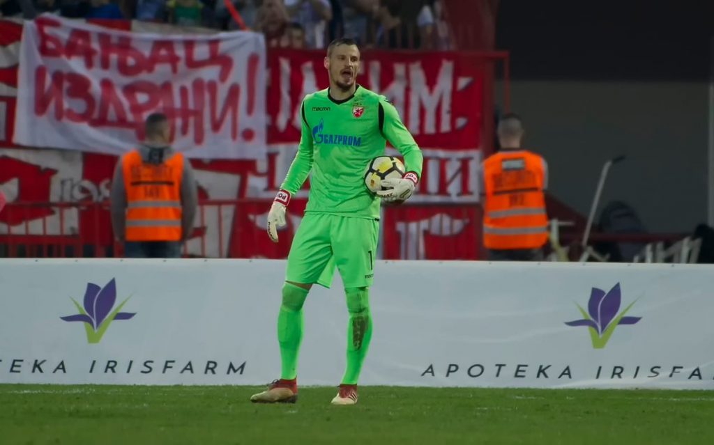 Левски не се е отказал от сръбския вратар Попович