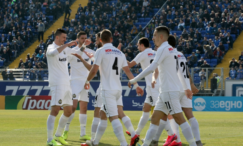 Славия обърна Левски и завърза битката за Европа