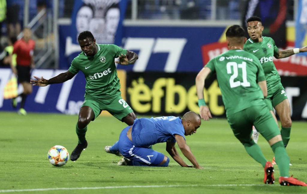 Лудогорец надигра Левски и е на един мач от непобедим сезон