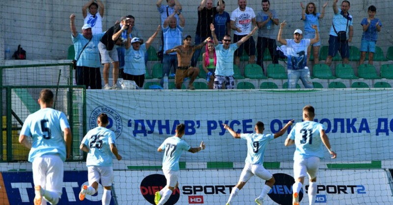 Футболистите на Дунав отказаха да отпътуват за баража с Монтана