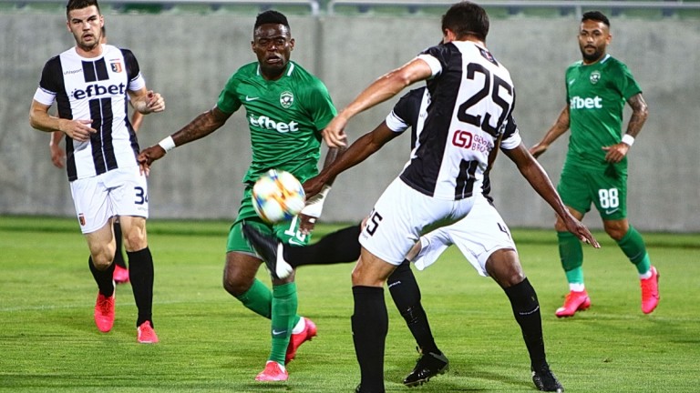 Стартовите състави на Локомотив (Пд) и Лудогорец