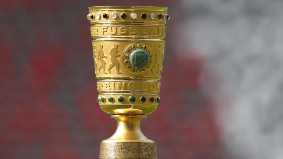 Отложиха 1/4-финален мач за Купата на Германия заради COVID-19