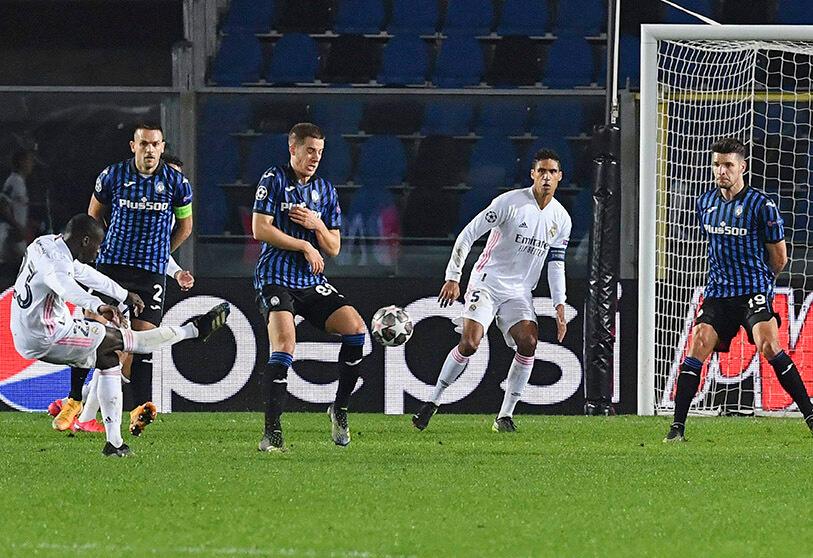 Реал Мадрид с трети опит да прескочи осминафиналите в ШЛ
