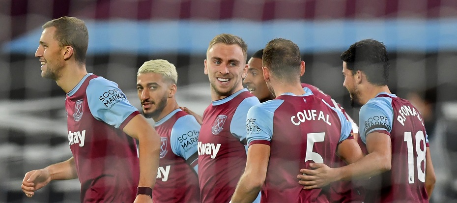 Победната серия на Уест Хем продължава, срази и Астън Вила