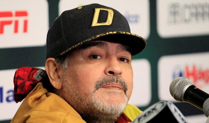 Марадона зарадва невръстен свой фен в последното си видео