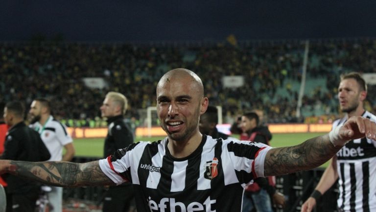 Момчил Цветанов поема към Гърция width=