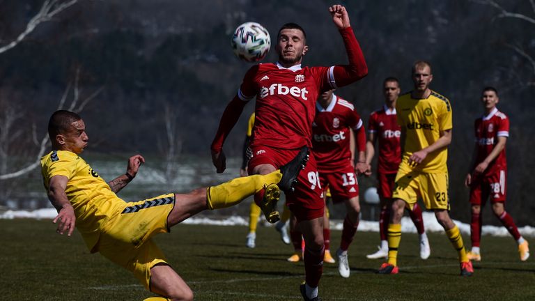 Росен Кирилов потегли в ЦСКА 1948 с победа над Миньор (Перник)