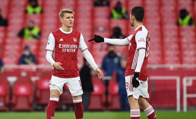 Чистката в Арсенал започна – клубът се раздели с четирима