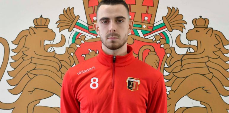 Синът на Гонзо подписа договор с Локо Пловдив (ВИДЕО)