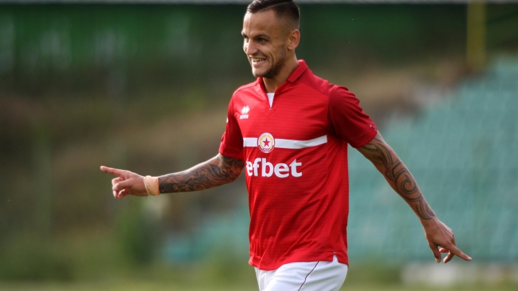 ЦСКА 1948 се раздели с Андон Гущеров width=