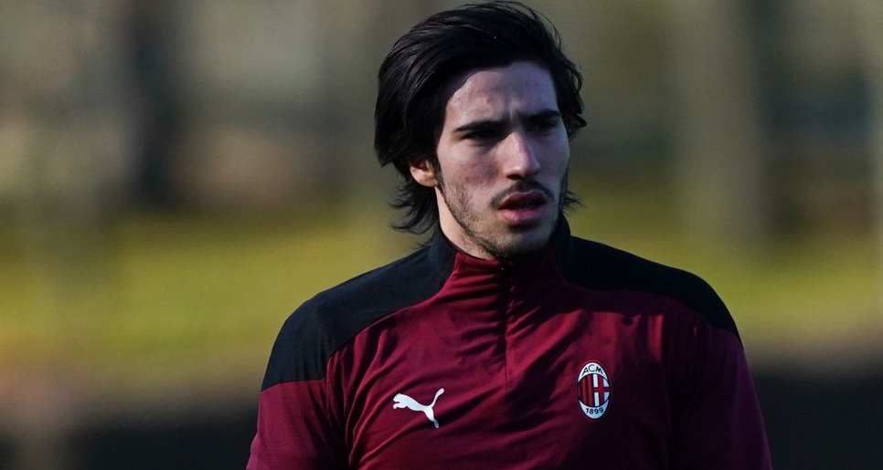 Тонали и Диас от Милан са на линия за следващия двубой с Торино width=