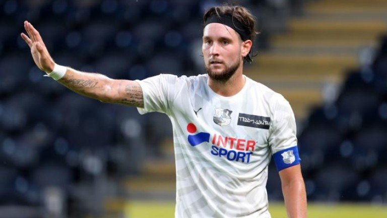 Лудогорец проявява интерес към защитник от “Лига 1”