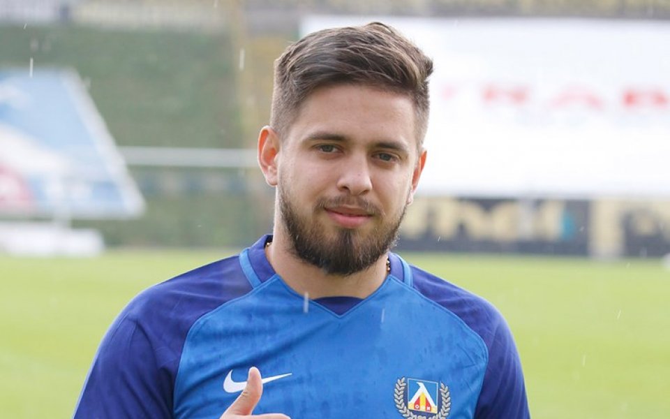 Левски е на път много бързо да се раздели с халф – праща го в Еквадор