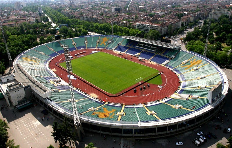 Решителният мач на България срещу Унгария може да не се проведе в София?