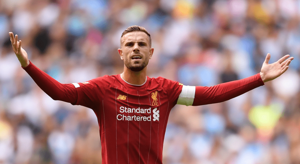Капитанът на Ливърпул е пред сериозна дилема