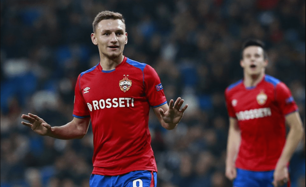 Какво се случва с Фьодор Чалов и интереса на Челси и Уест Хям към него