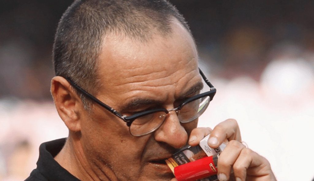 Маурицио Сари бесен заради мача с Наполи, ето кого обвинява