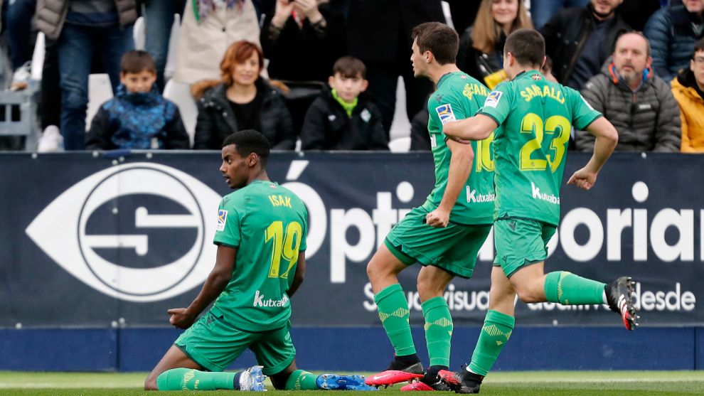 Реал Сосиедад шокира Реал Мадрид на “Бернабеу” за Купата на Краля